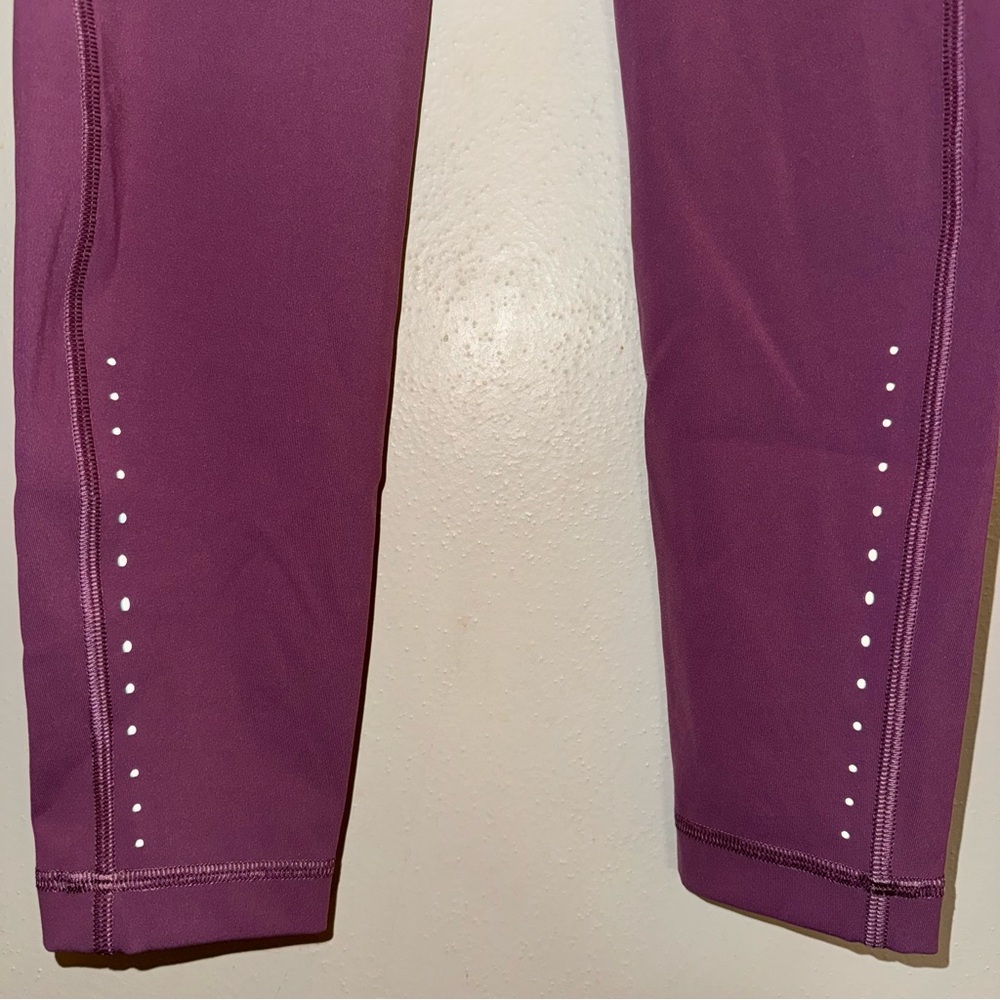Lululemon Swift Speed High-Rise Tight 28" Size 4 - Picture 6 of 11
